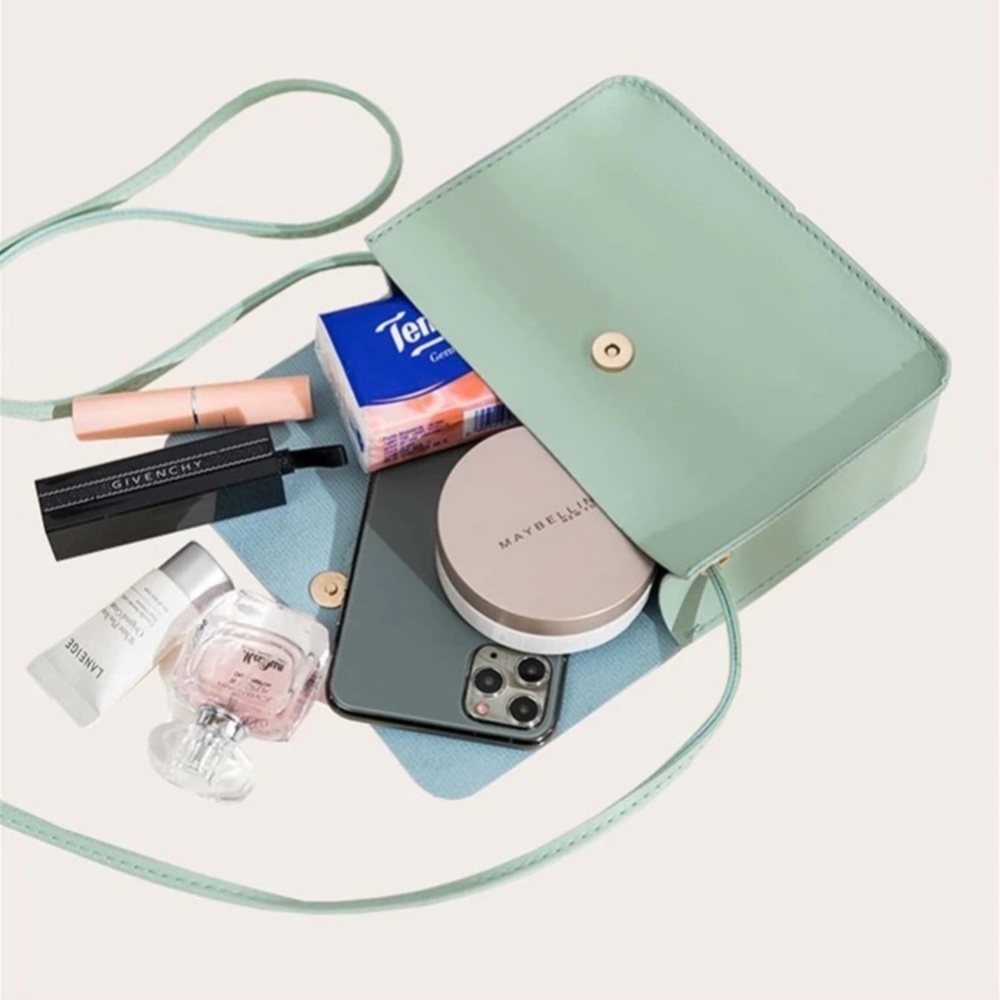 Floral Crossbody Bag - Picture 3 of 7
